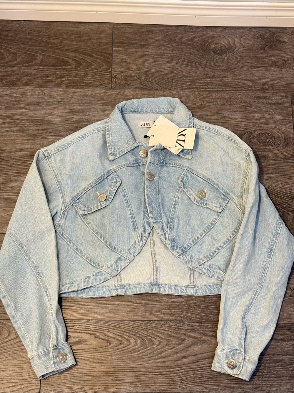 NWT ZDN Light Wash Cropped Denim Jacket | Y2K Cropped Jean Jacket | Size S
